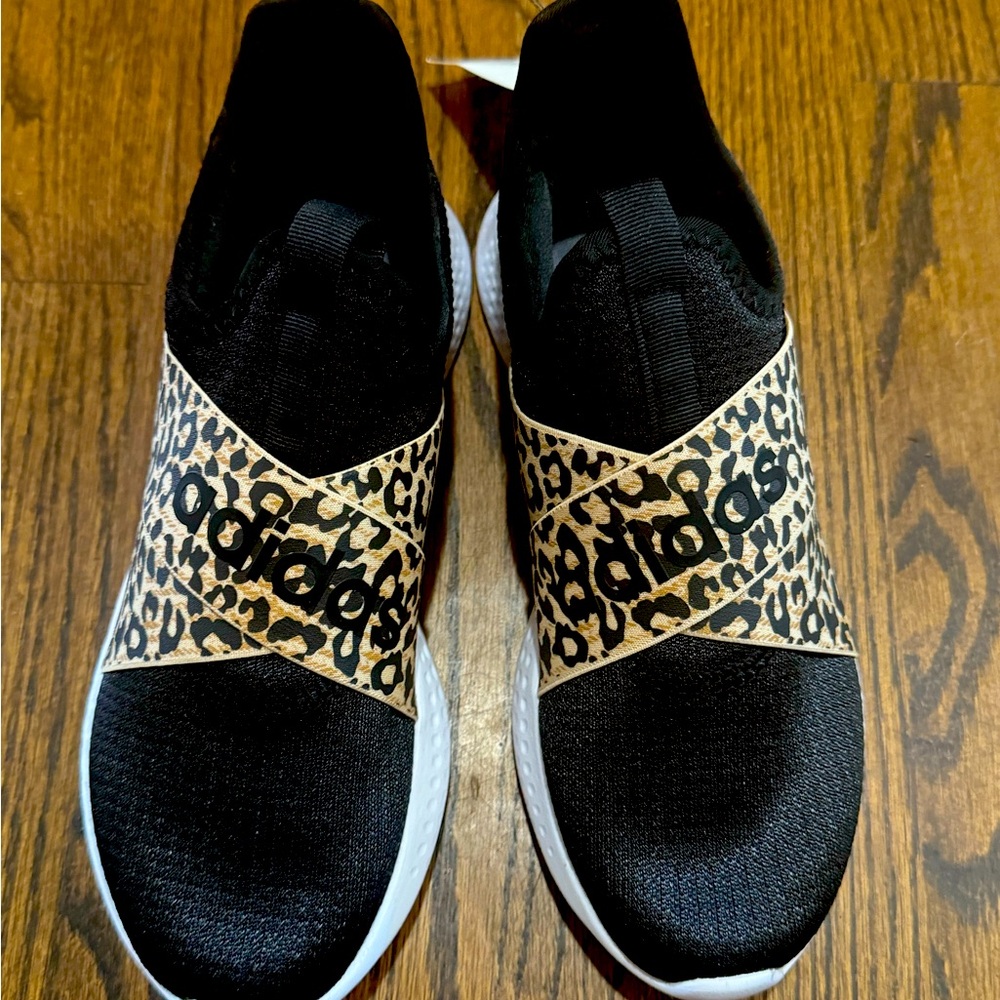COPY - Brand new never worn leopard print adidas pure motion adapt size 6